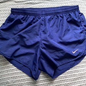 Running shorts